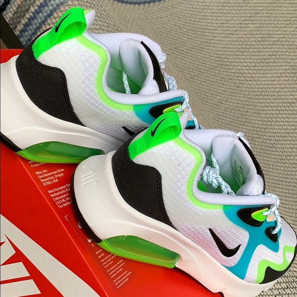 • NIKE AIR MAX 200 SE white/black-electric green M - Picture 15 of 16